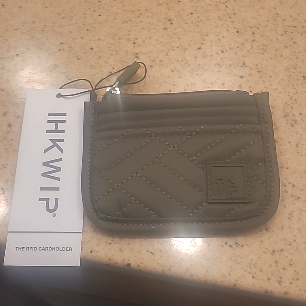 Ihkwip Card holder